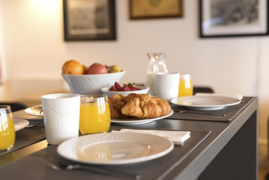 Lovelystay-Modern Loft City Center Porto Bagian luar foto